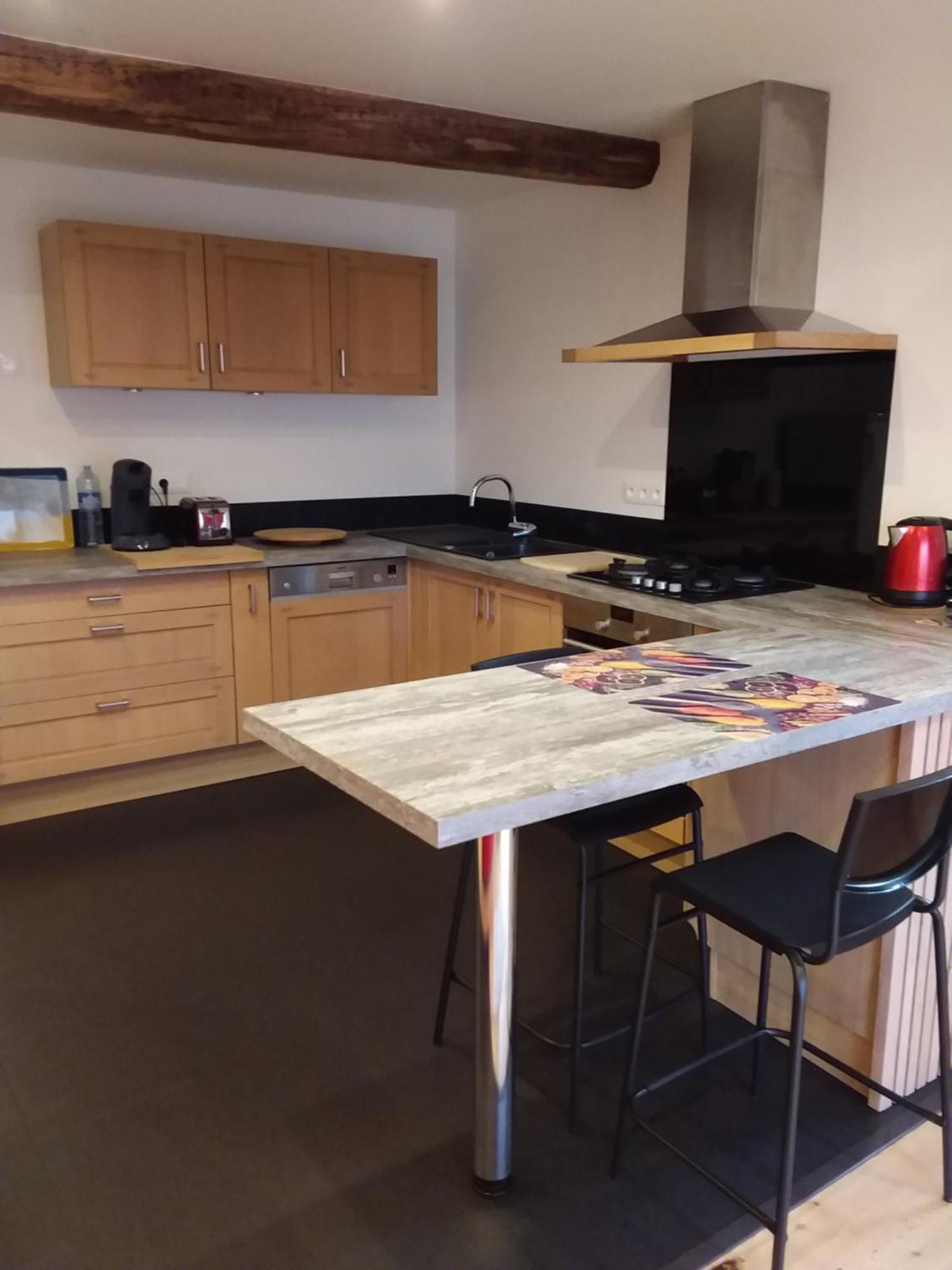 Appartement Dans Maison De Village Crots Eksteriør bilde